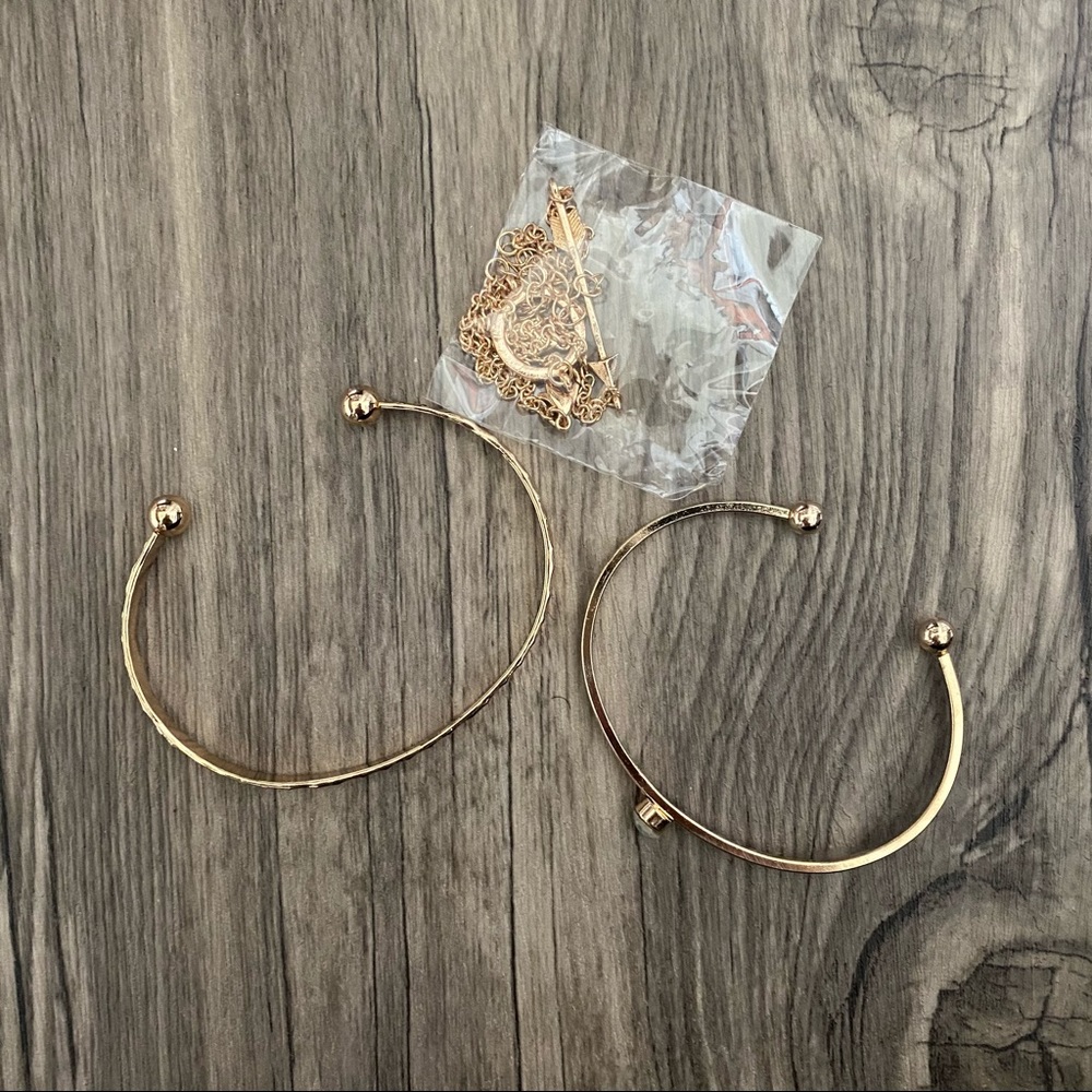 Gold Bangle Bracelet Set - Picture 2 of 2